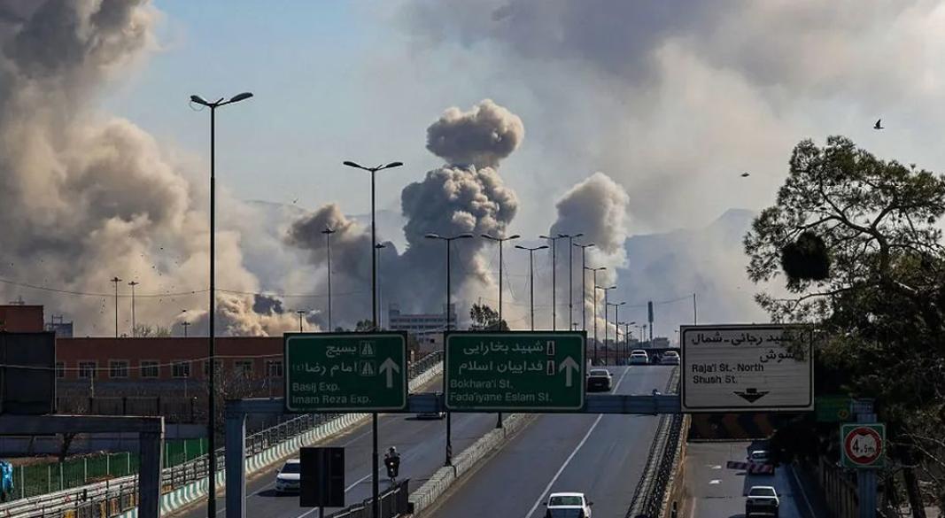 ইরানে এক রাতে ২৩০টি বোমা-ক্ষেপণাস্ত্র নিক্ষেপ