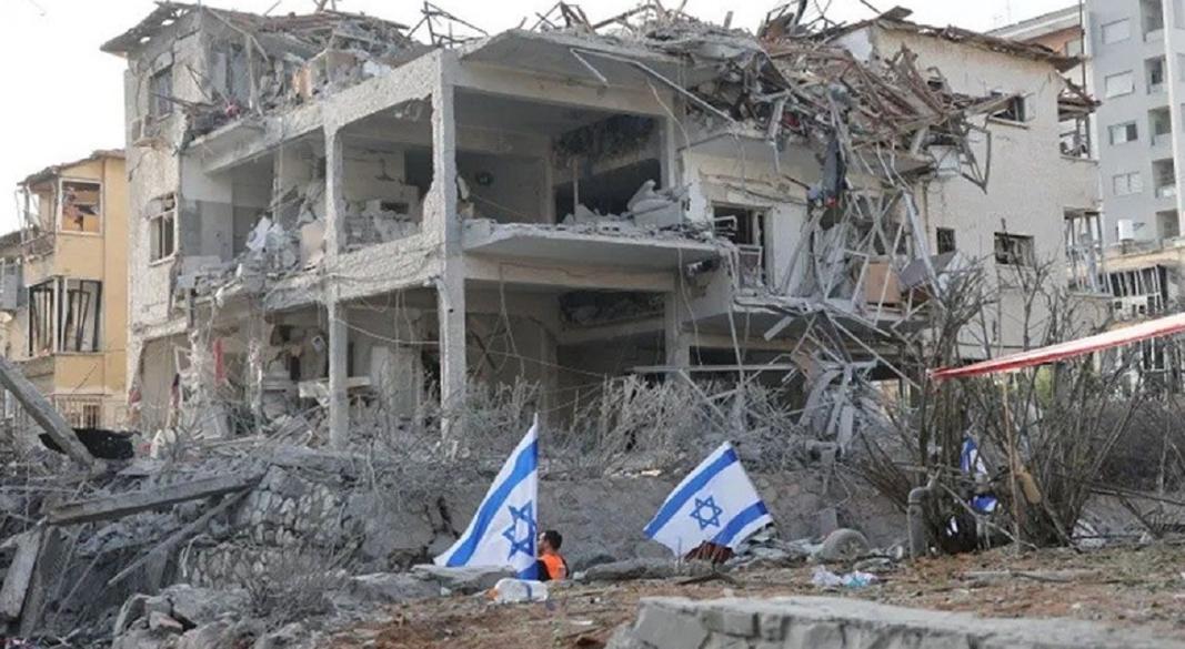 ইরানের হামলায় দুই হাজার ইসরাইলি হাসপাতালে ভর্তি