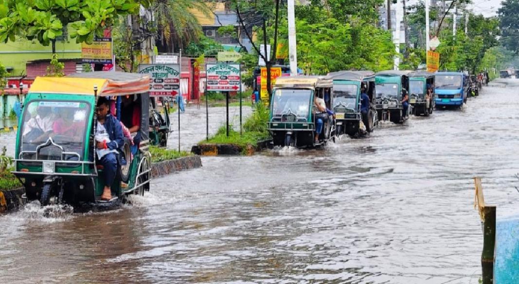 খুলনা শহরবাসী পানিবন্দি