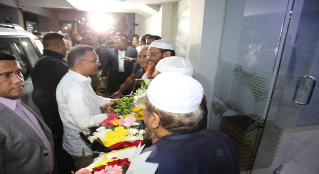 মুফতি রেজাউল করীম-এর বাসভবনে তারেক রহমান